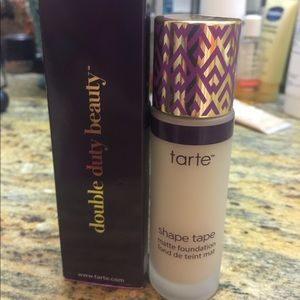 NIB Tarte Double Duty Shape Tape Foundation 👑